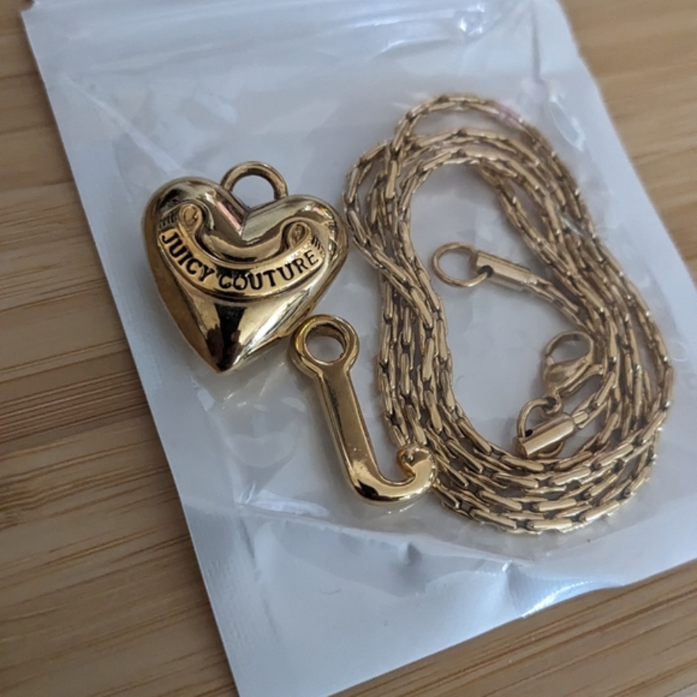 Juicy Couture Gold Heart Pendant Necklace